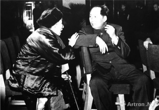 【党的统战佳话学习专辑】毛泽东致信何香凝：礼赞风雨同舟的深情厚谊